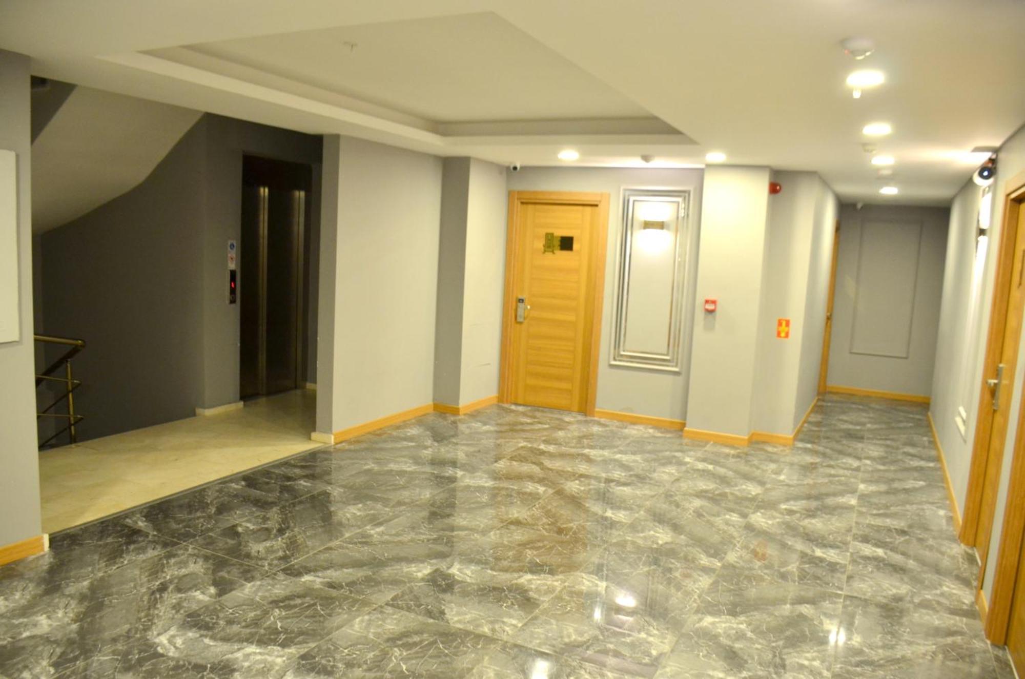 Waves Hotel Istanbul Exterior photo