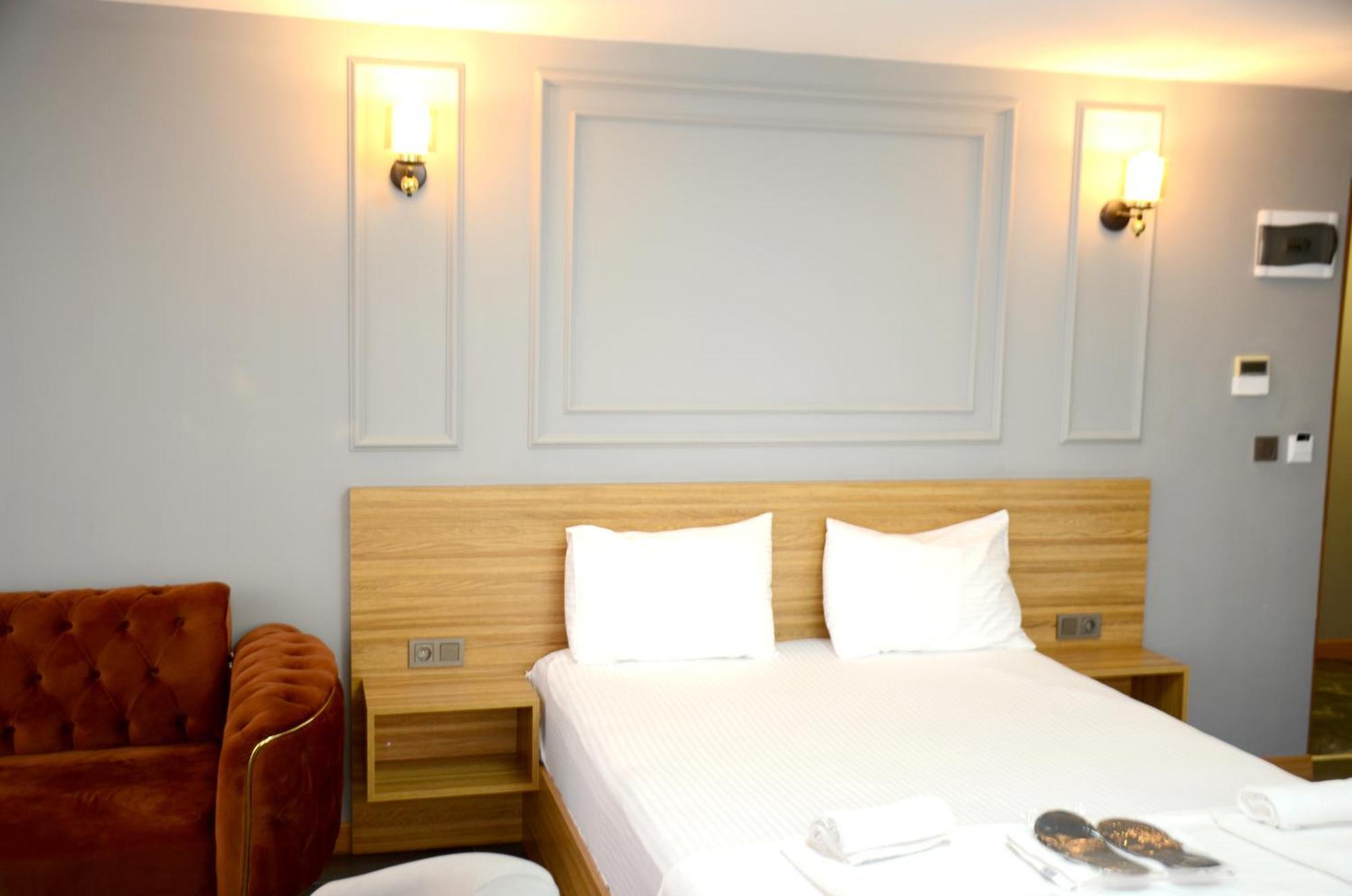 Waves Hotel Istanbul Exterior photo